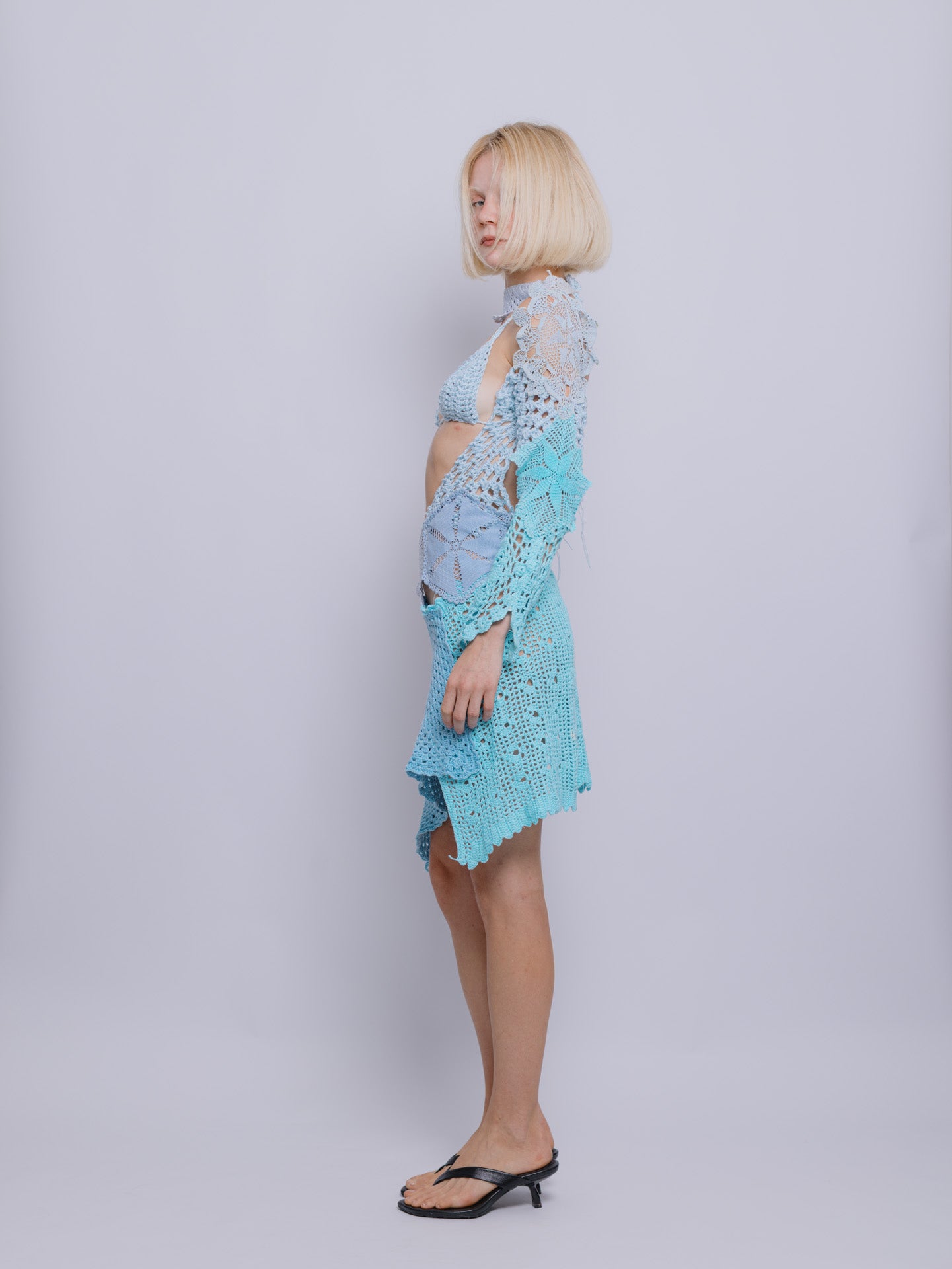 Vestido crochê Ventana® Blue + TOP BIQUINI